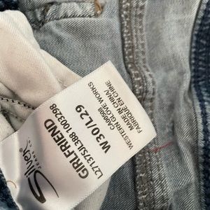 Silver Girlfriend Fit shorts size 30